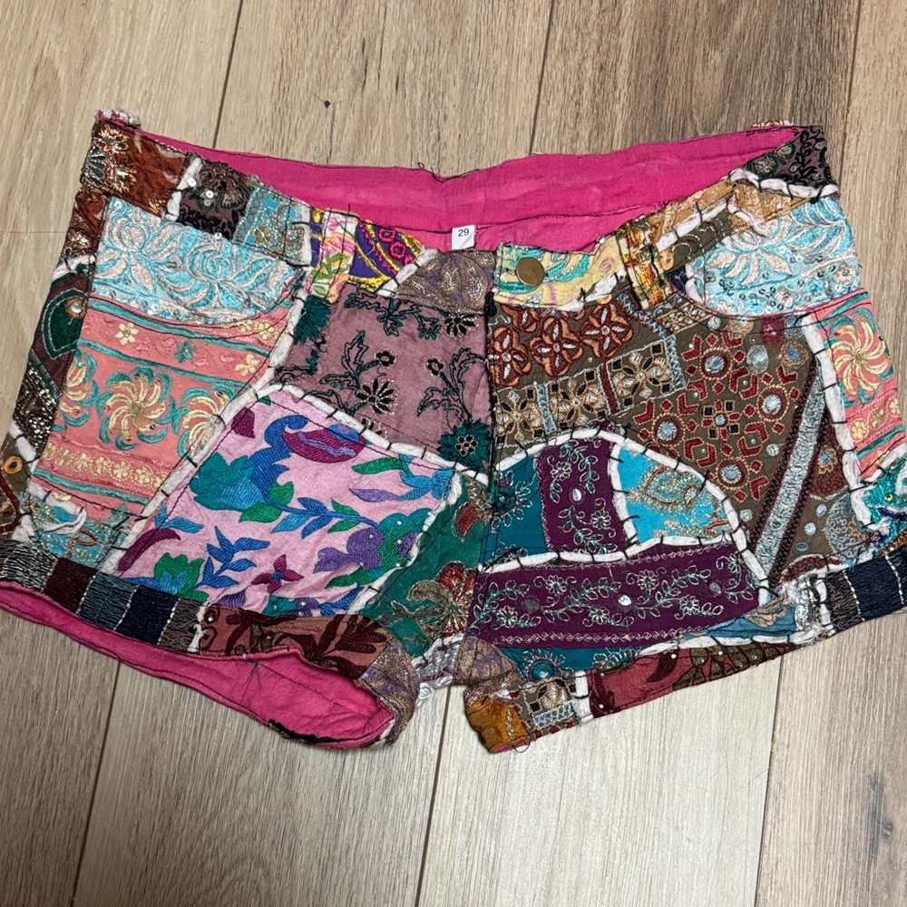 RAJ 29 NWOT BOHO HANDMADE IN INDIA Colorful Patchwork GORGEOUS Shorts